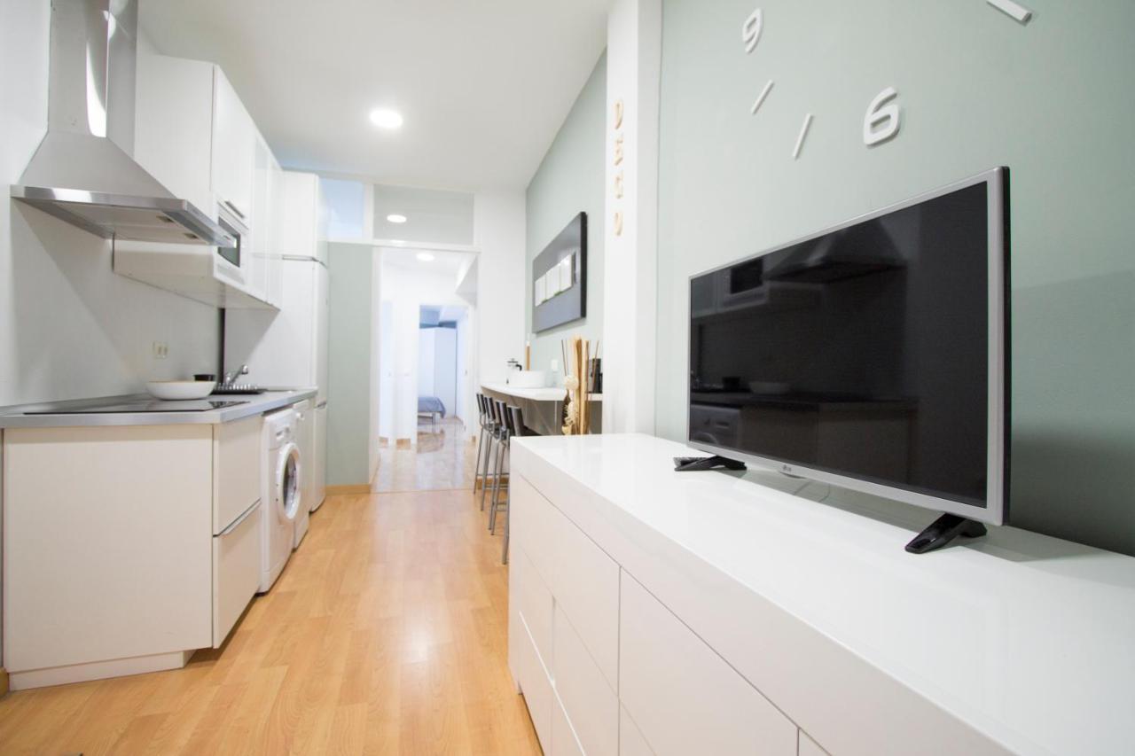Apartamentos Goyescas Deco Madrid Exterior photo