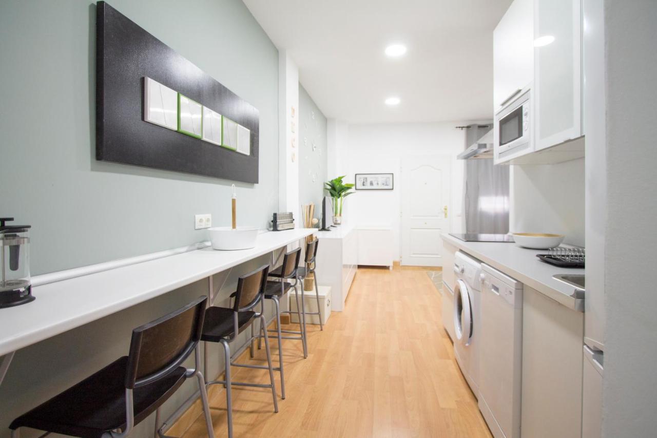 Apartamentos Goyescas Deco Madrid Exterior photo